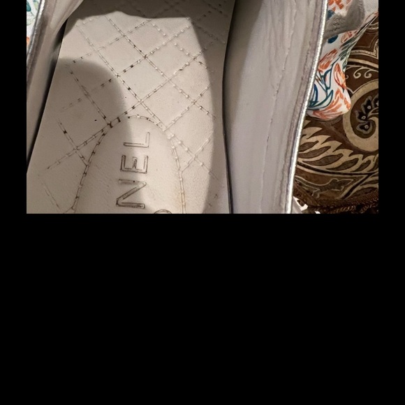 Chanel sneakers - Picture 7 of 15